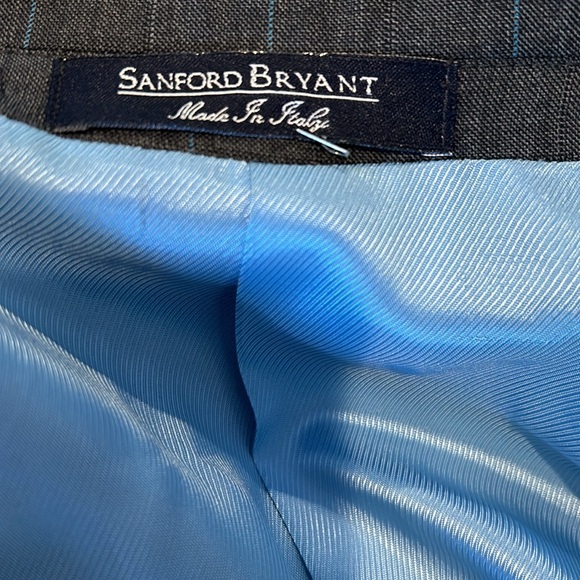 Sanford Bryant 100% Wool Suit (custom) - Picture 8 of 13